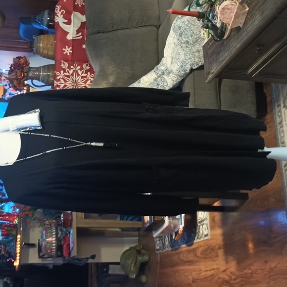 Dresses & Skirts - New Elegant Black Sweater Dress With Sew In SweaterWomen's Dress By Joan Rivers